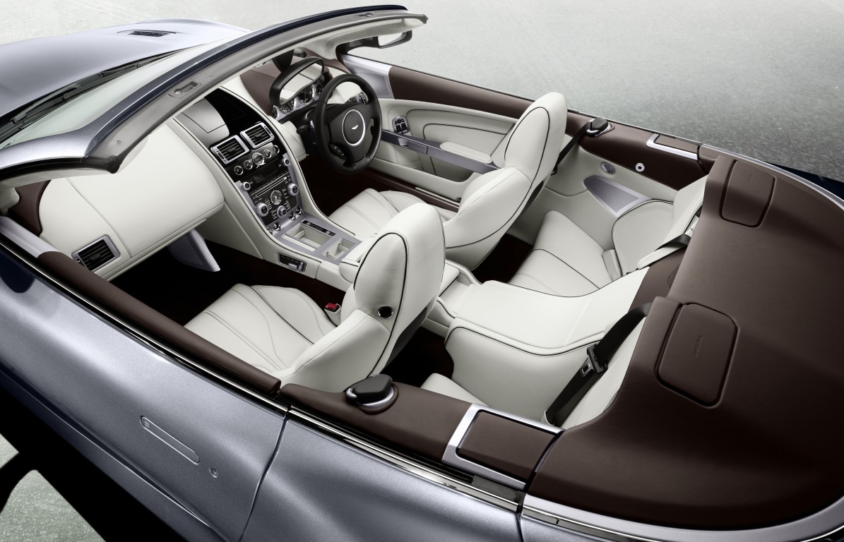 Aston Martin Virage Volante (Automatic)